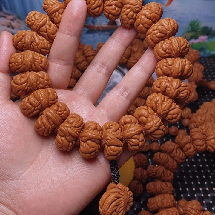 狼***叔文玩核桃吊坠桃核手串