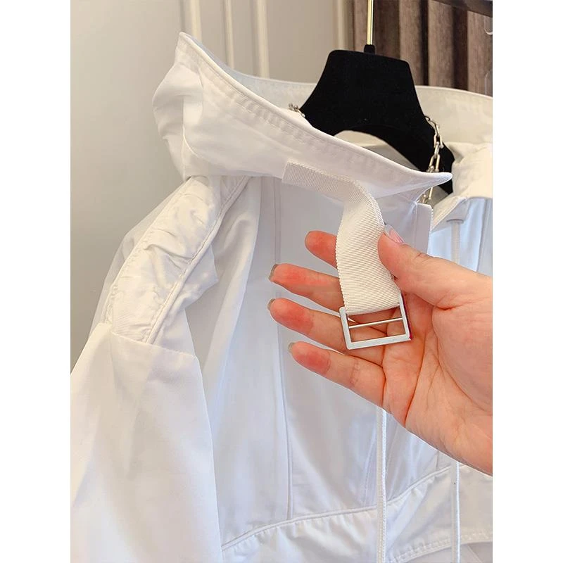 白色套头冲锋衣外套女春秋欧货卫衣风衣设计感小众连帽防晒衣上衣