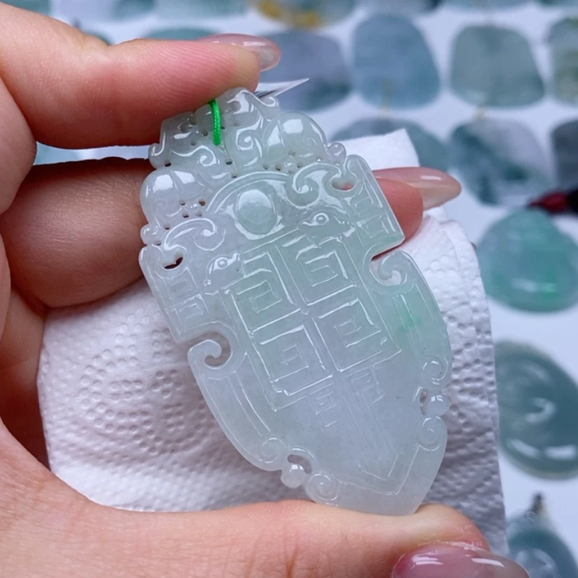 【闪购商品】颈饰未镶嵌翡翠