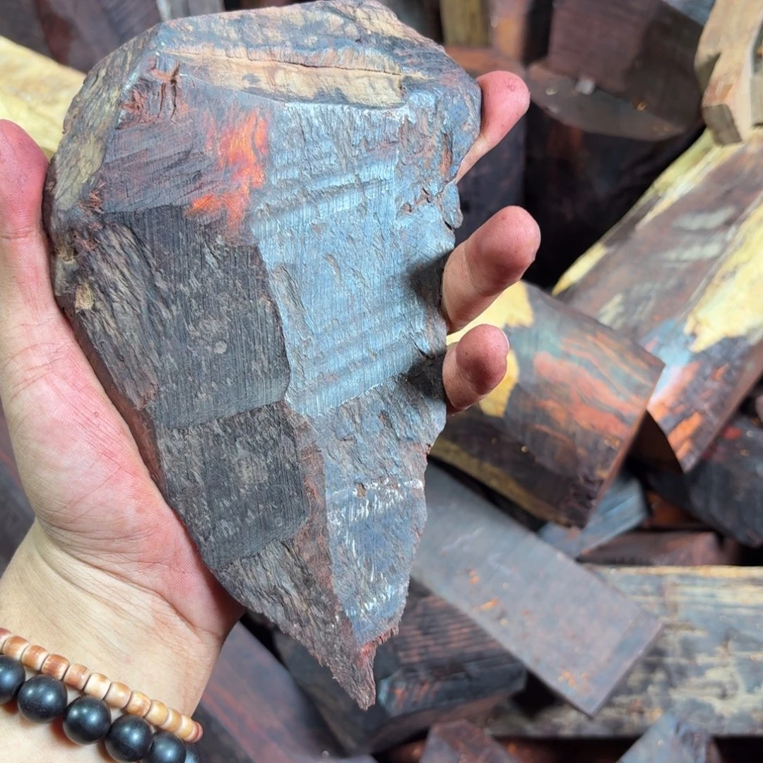 决***1檀香紫檀（小叶紫檀）