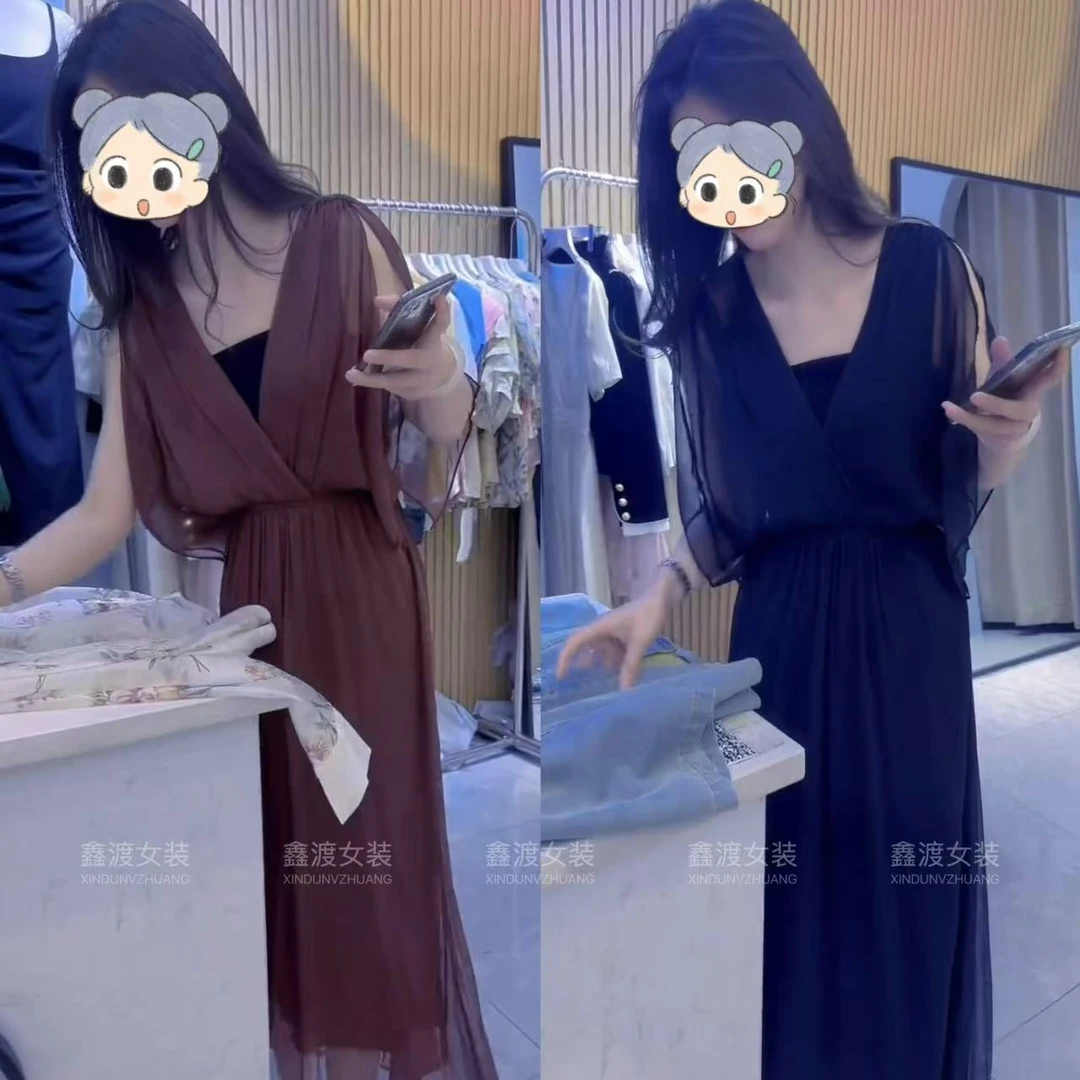 2025夏季新款时尚显瘦气质女士网红洋气连衣裙百搭款D9308