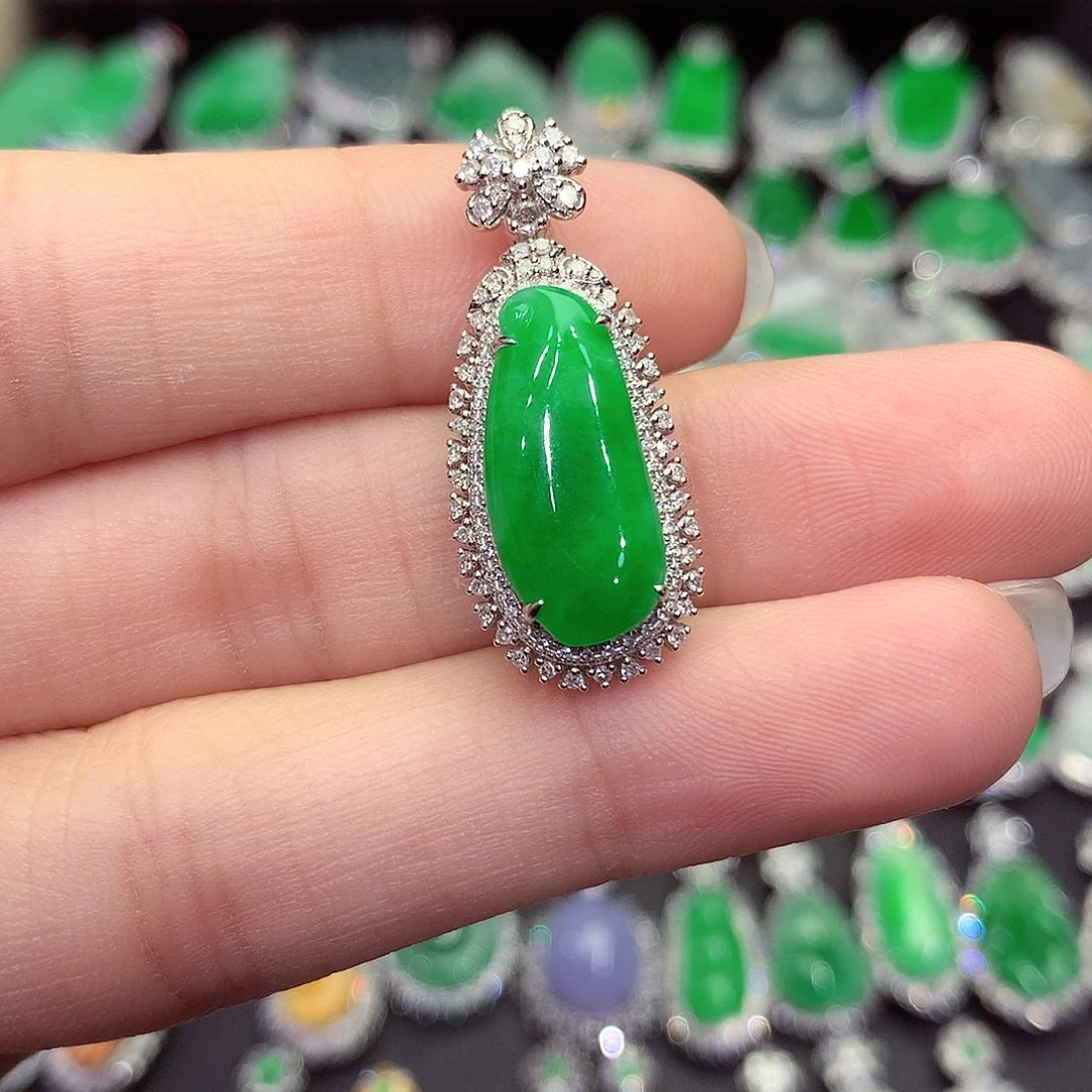 翡翠18K金镶嵌吊坠(不含链)