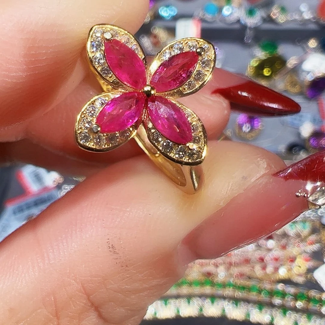 银S925镶嵌红宝石珠宝奇石