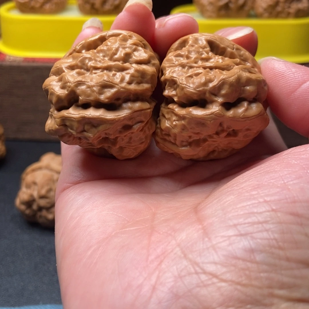 文玩核桃把件蛤蟆头40