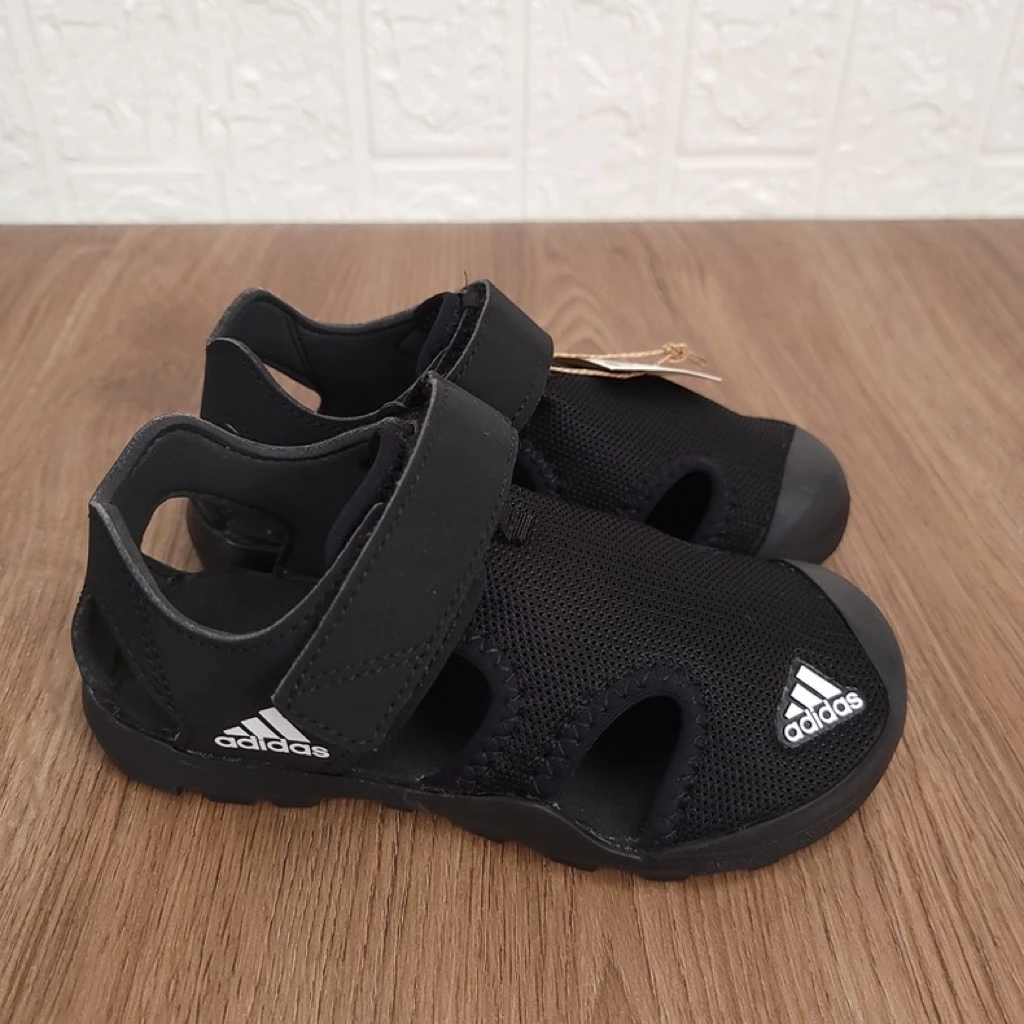 （断码处理）阿迪达斯儿童夏季新款防滑耐磨透气运动休闲凉鞋FX4203