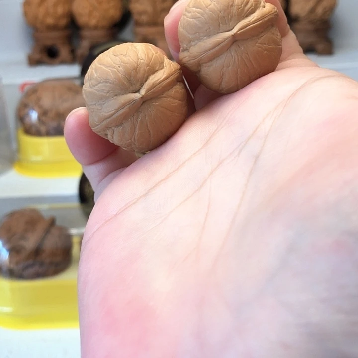 吊坠文玩核桃云南铁核桃