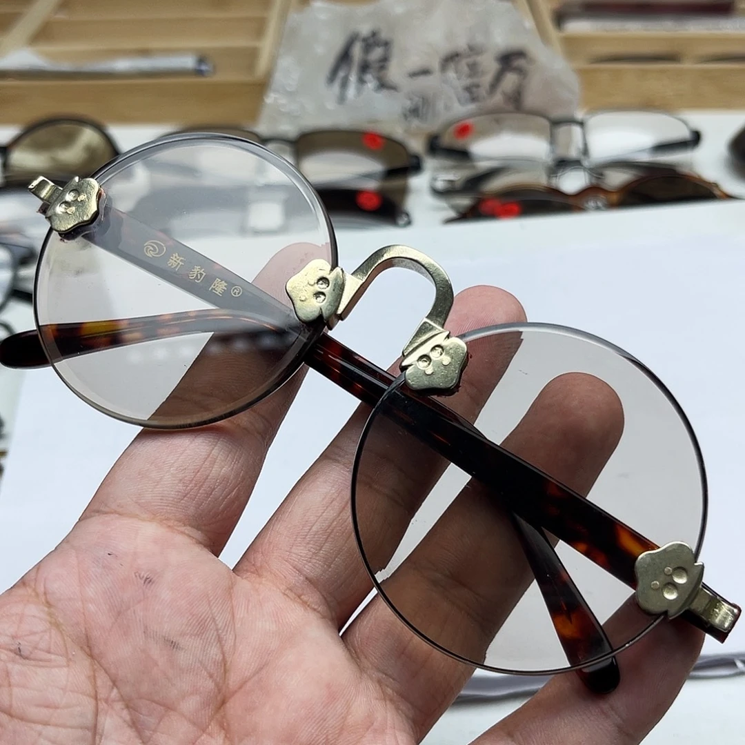 你***贵分体式天然水晶眼镜