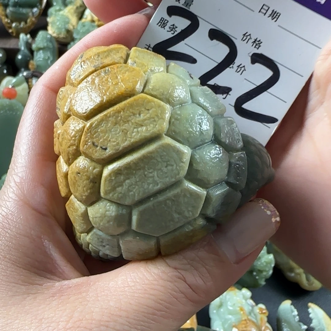 潇***雨岫岩河磨玉（透闪石质玉）未镶嵌把件