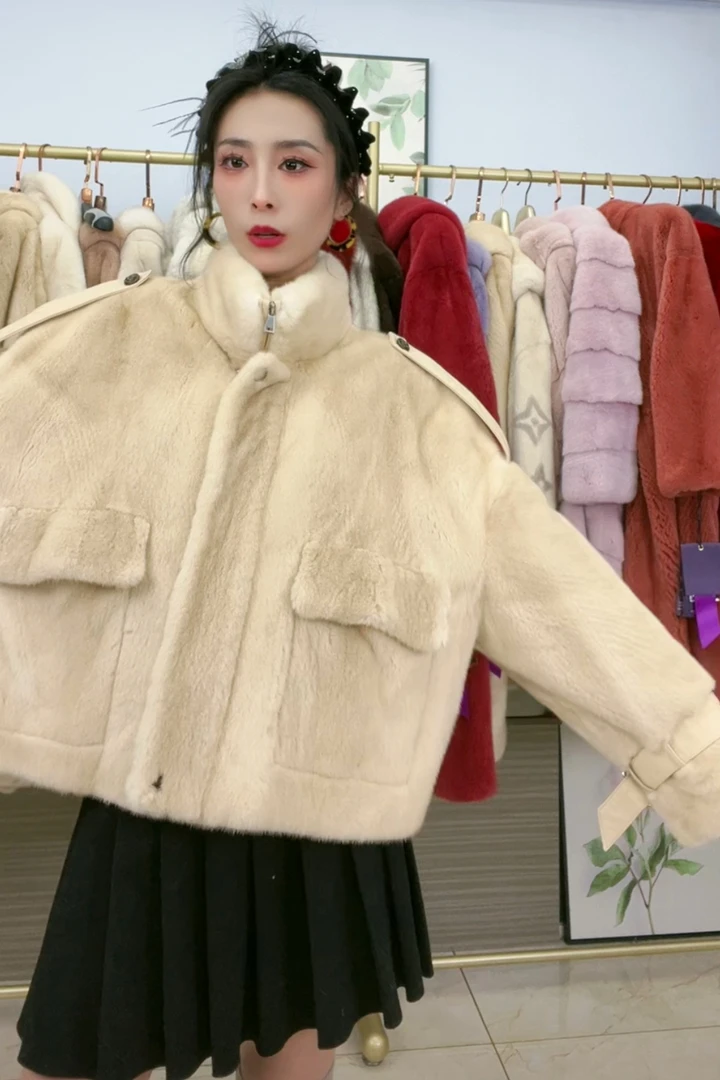 米黄色宽松大版型立领机车款进口天鹅绒貂皮大衣