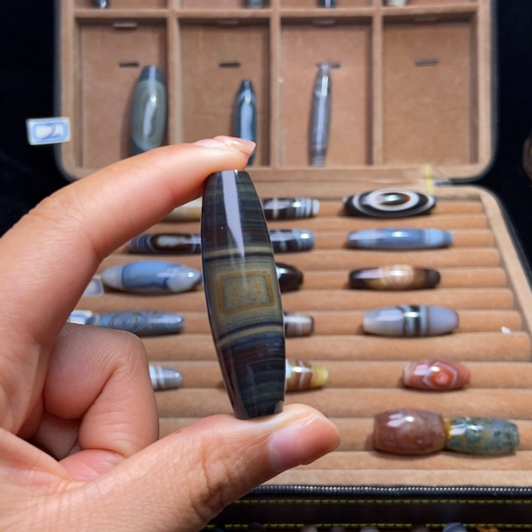 我***翔玛瑙/玉髓未镶嵌颈饰