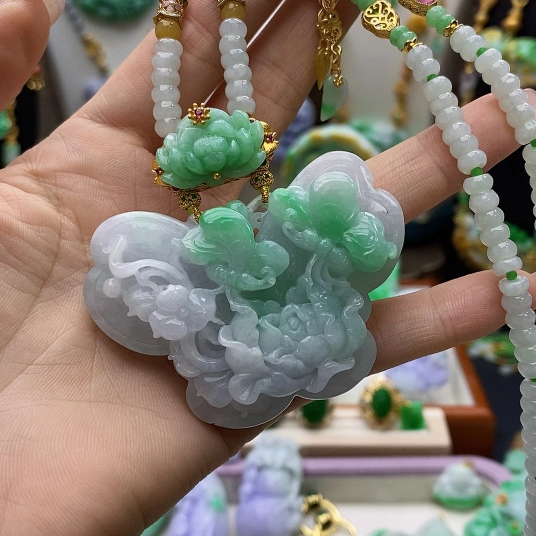 翡翠未镶嵌颈饰天然