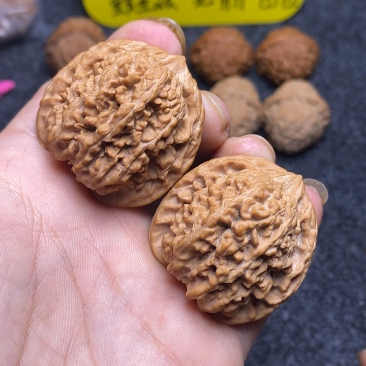 【闪购商品】吊坠文玩核桃40全品满天星