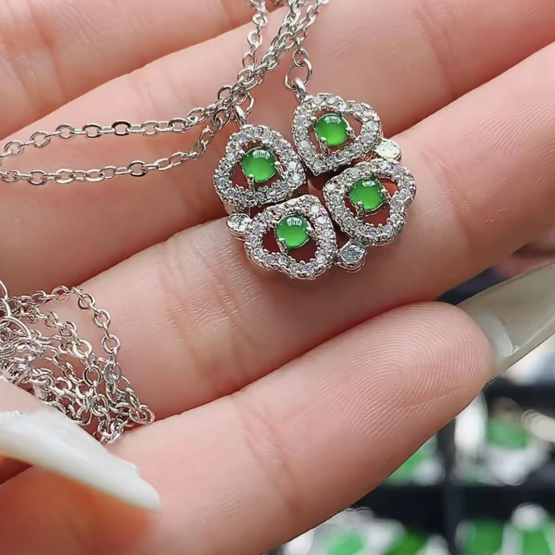 天然翡翠A货阳绿四叶草锁骨链