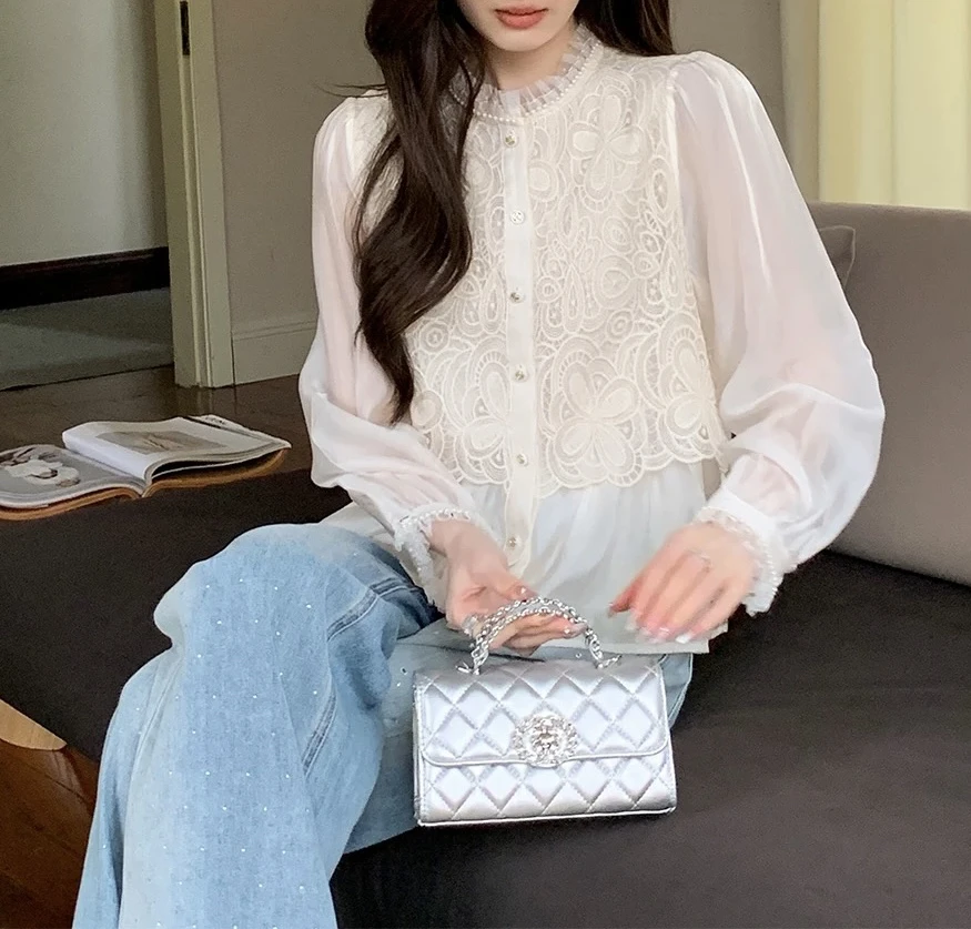 741 新款法式圆领蕾丝衬衫温柔气质百搭洋气上衣（A01）
