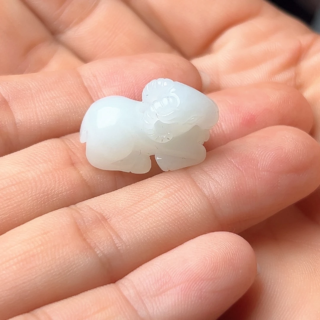 用***3未镶嵌和田玉挂件