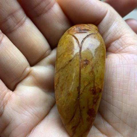 【闪购商品】未镶嵌岫岩河磨玉（透闪石质玉）挂件