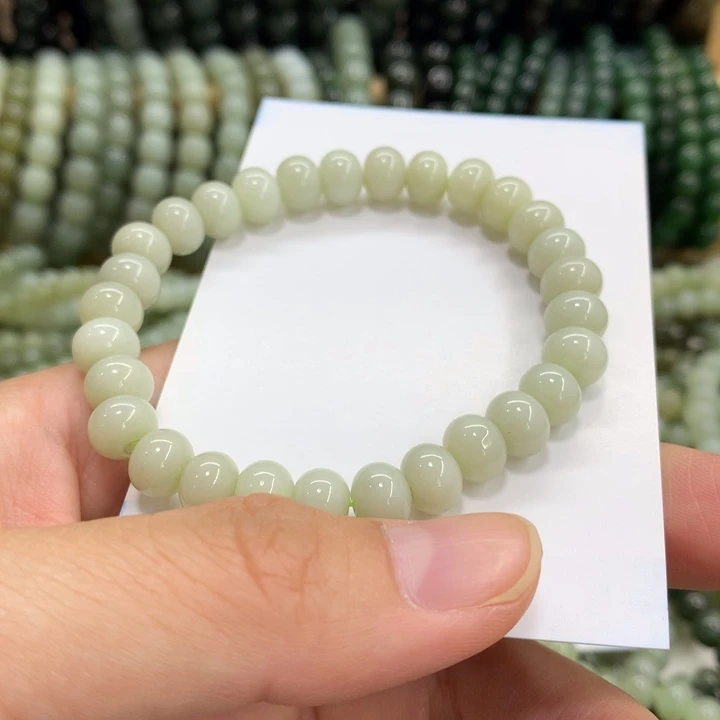 存***理和田玉未镶嵌珠宝奇石