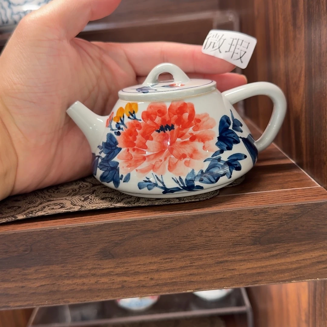 釉下手绘茶具微瑕