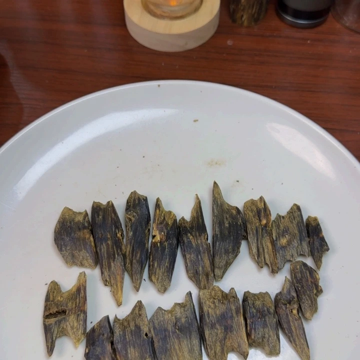 沉香沉香碎屑张勺子块料多样性发货