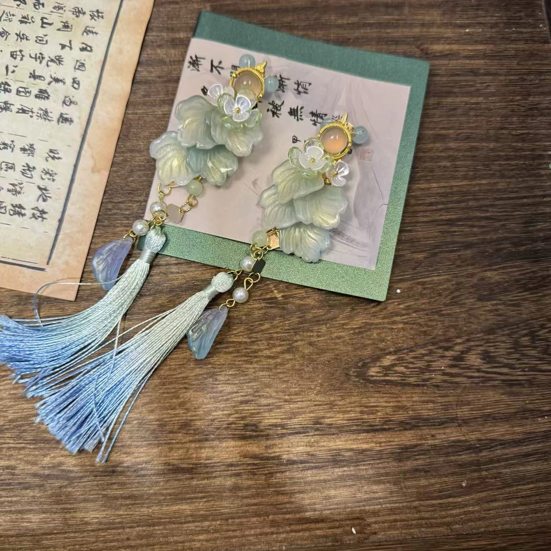 蓝色琉璃流苏大锦鲤两只。前尘梦古风汉服配饰