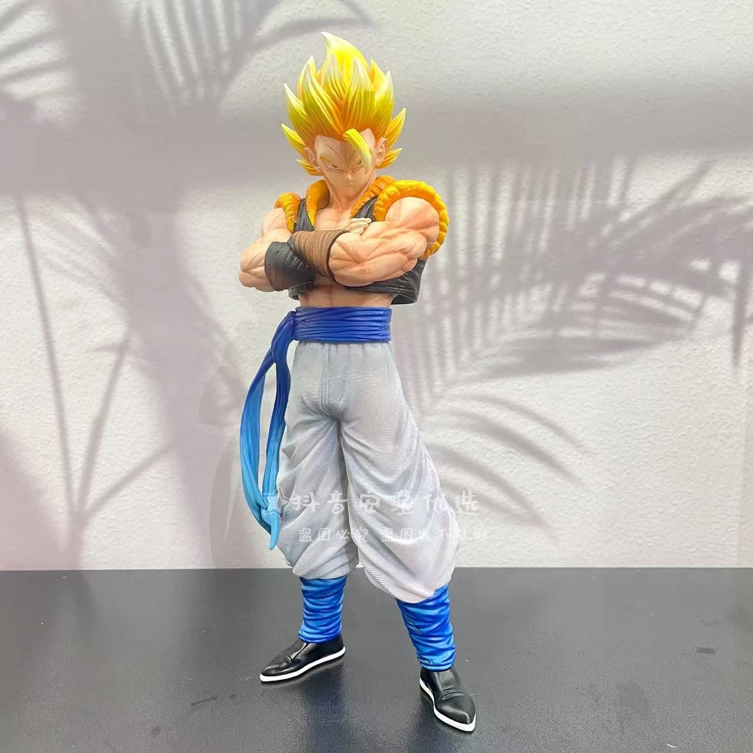 抱胸贝吉塔七龙珠周边二次元桌面摆件模型个性潮玩创意男生礼物