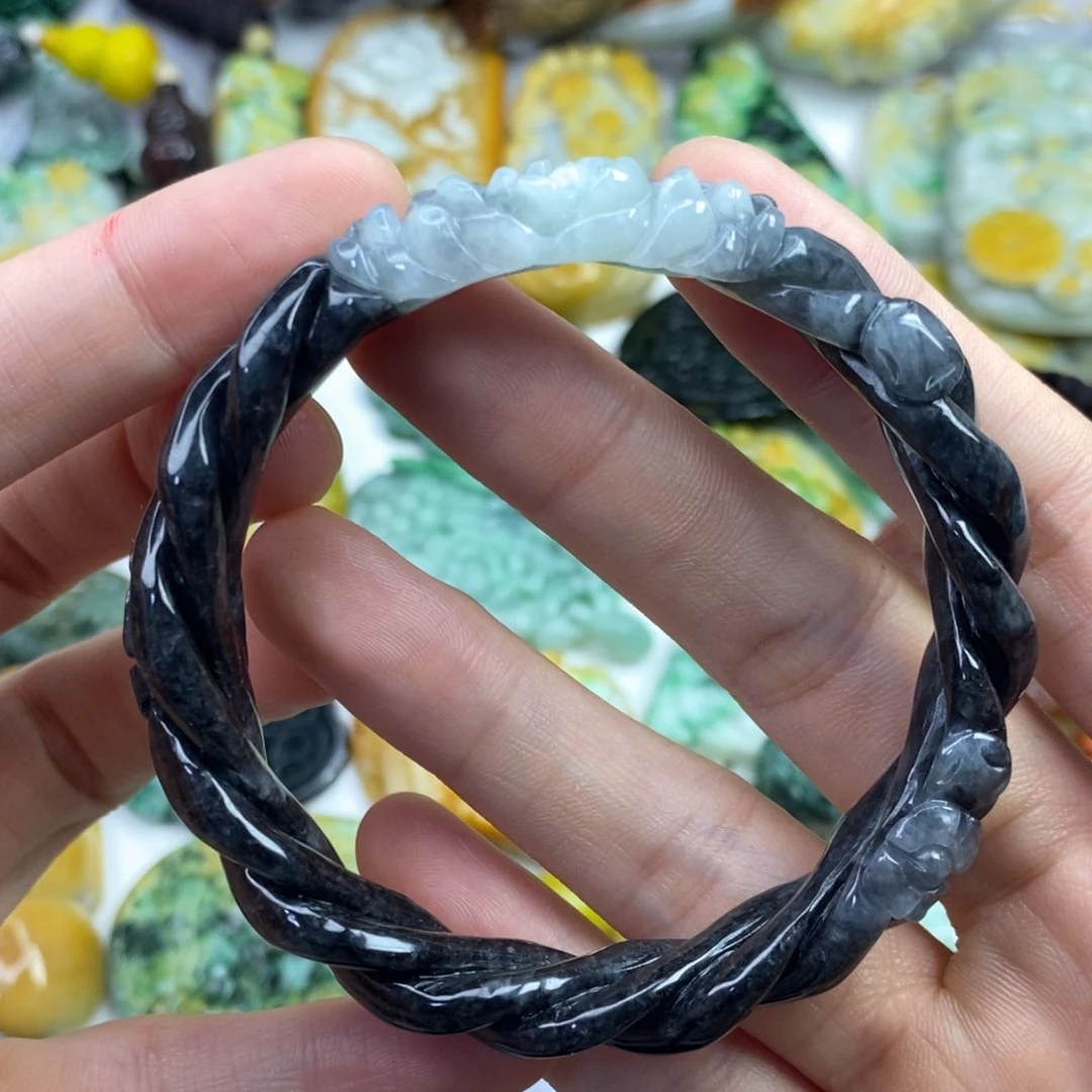 翡翠未镶嵌颈饰j**o