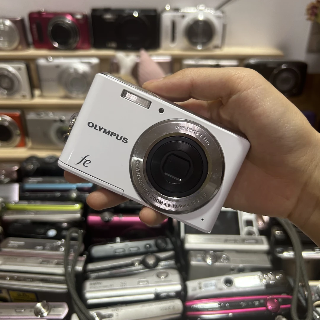 9新 Olympus/奥林巴斯 奥林巴斯fe4050奶白色1200万像素