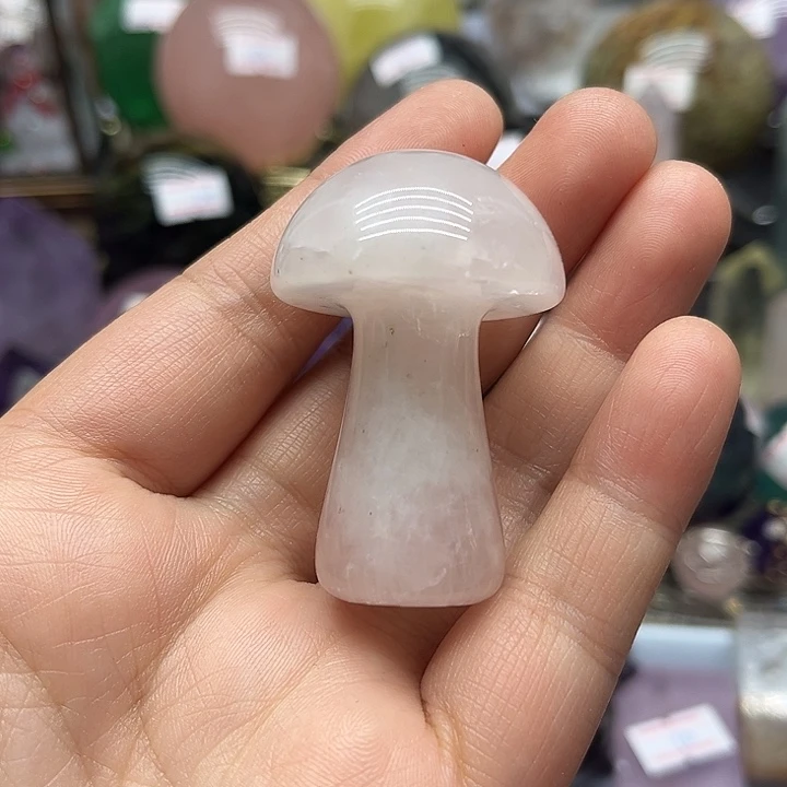 未镶嵌珠宝半成品水晶48克粉水晶蘑菇