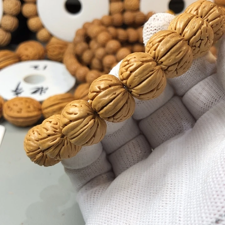 手串桃核树王纽扣尺寸17.5