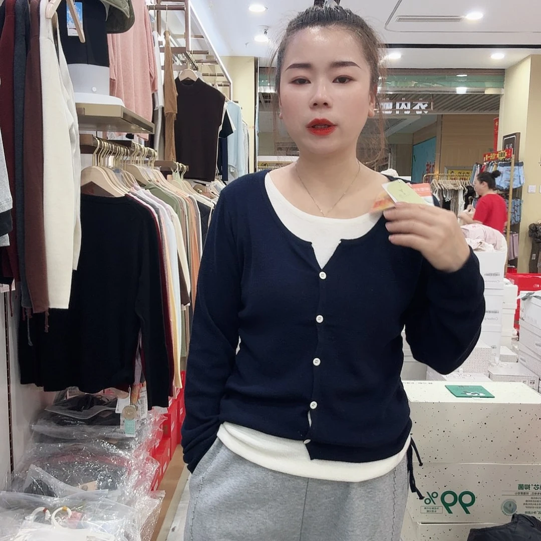 棉A030藏青色毛衫假两件