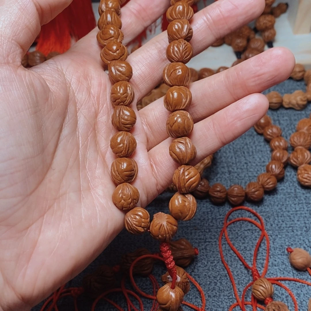 光***哥桃核吊坠桃枭手持1