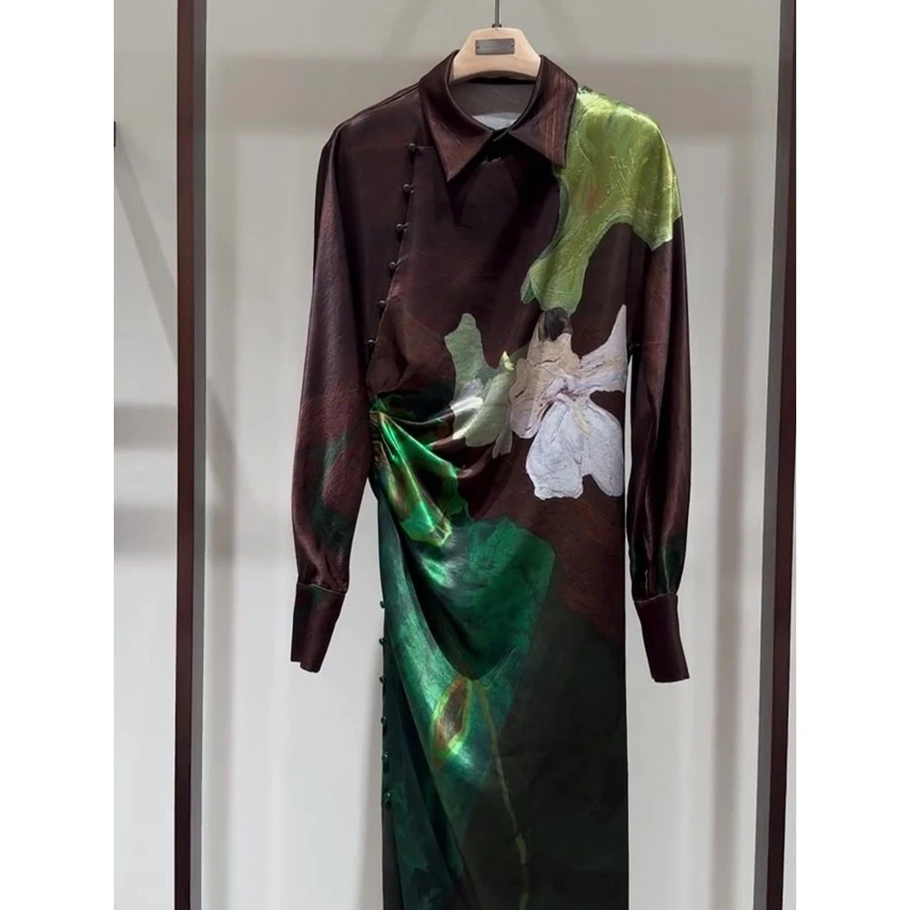 独特漂亮巨好看气质高级感连衣裙女2025秋季新款今年流行爆款裙子