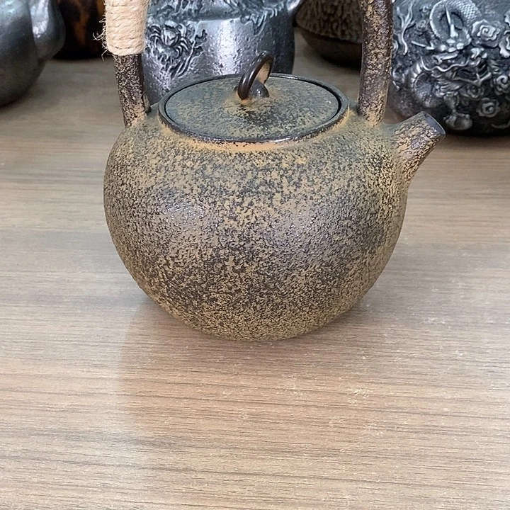 1土瓶砂铁壶900毫升纯手工打造