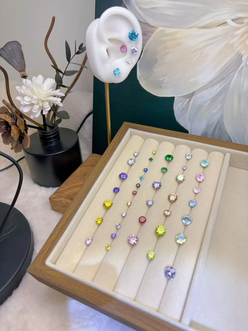 钛合金锆石耳饰 F136钛合金圆底镶5A锆石耳钉唇钉替换头耳骨钉