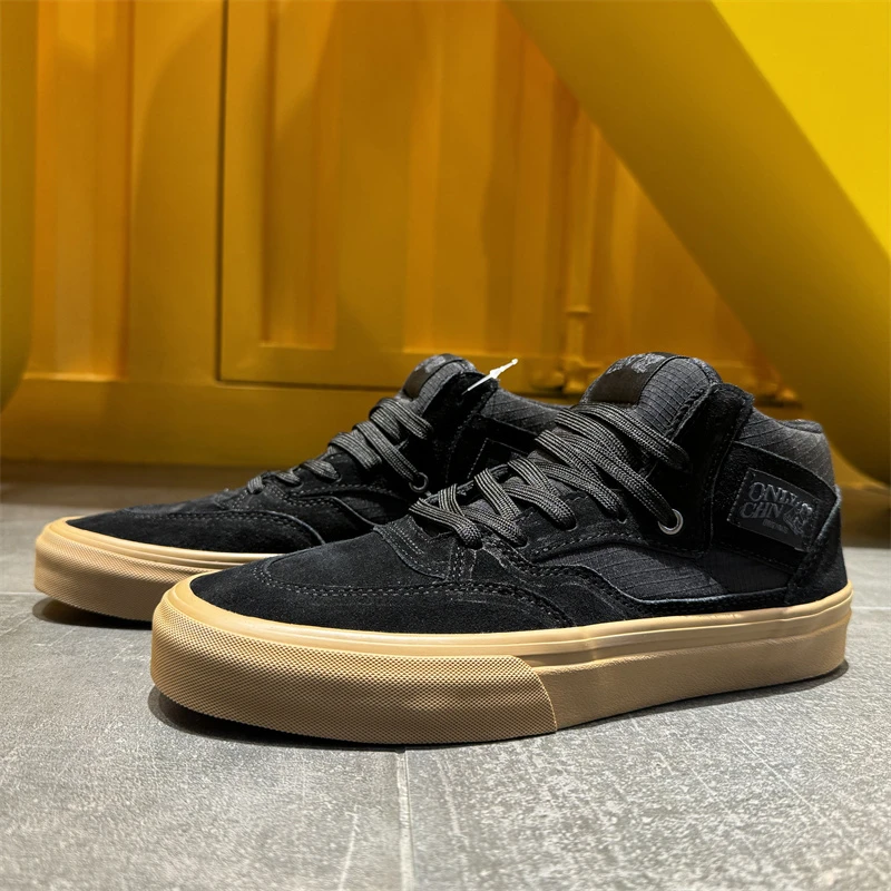 经典复古全牛皮黑生胶底咖啡底板鞋中帮板鞋时尚男鞋休闲鞋