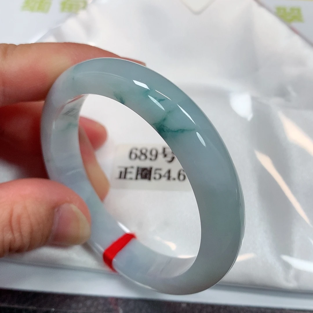 【闪购商品】未镶嵌手镯翡翠689号