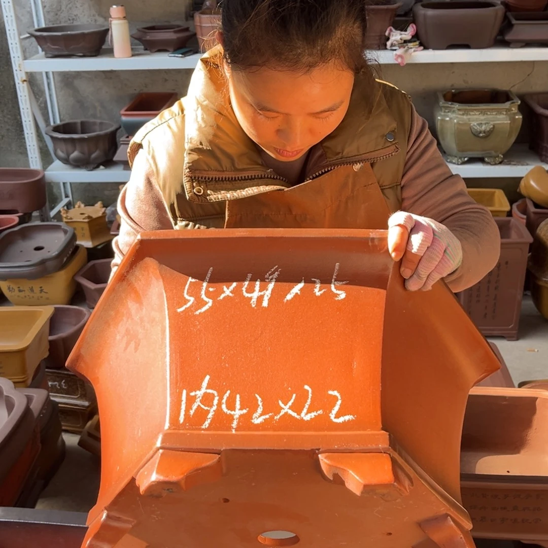 紫砂花盆盆景艺术