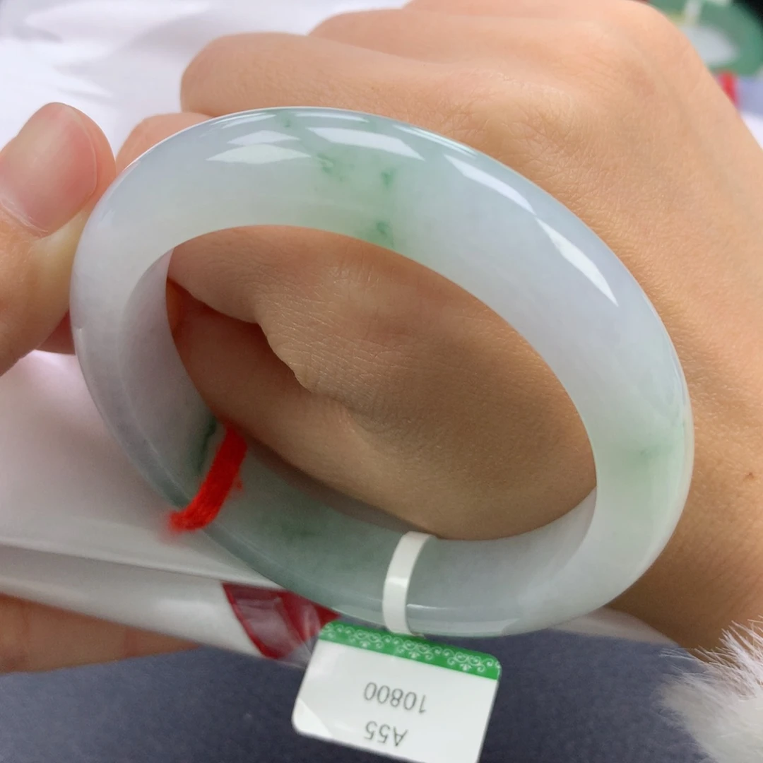 翡翠手镯未镶嵌55.8正