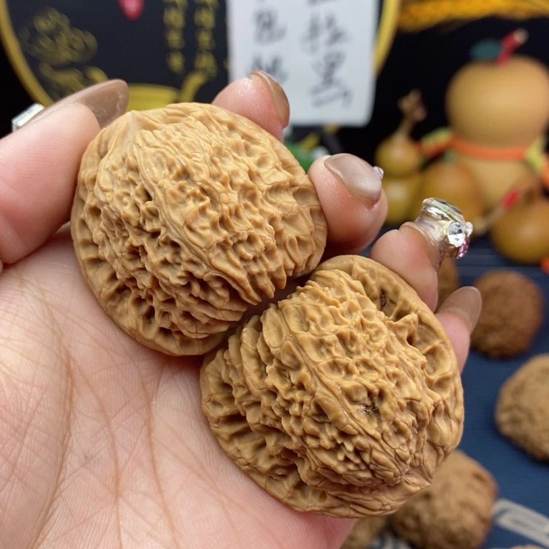 文玩核桃吊坠涿鹿