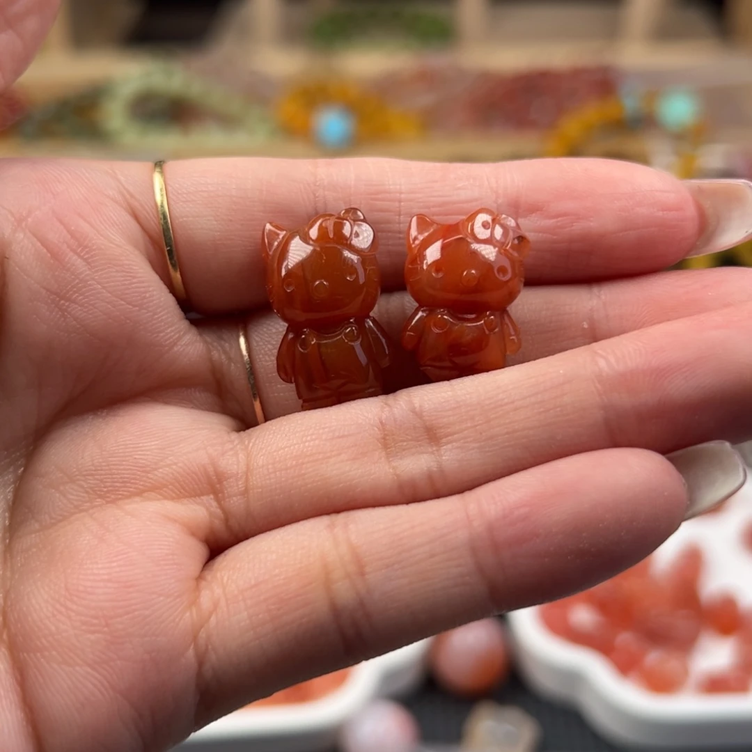 南红玛瑙未镶嵌颈饰