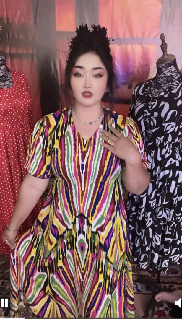 新款时尚民族风格舒适长连衣裙夏季女款