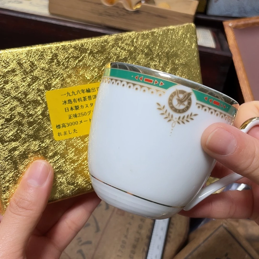 紫砂小。。。。。。。。。。。。