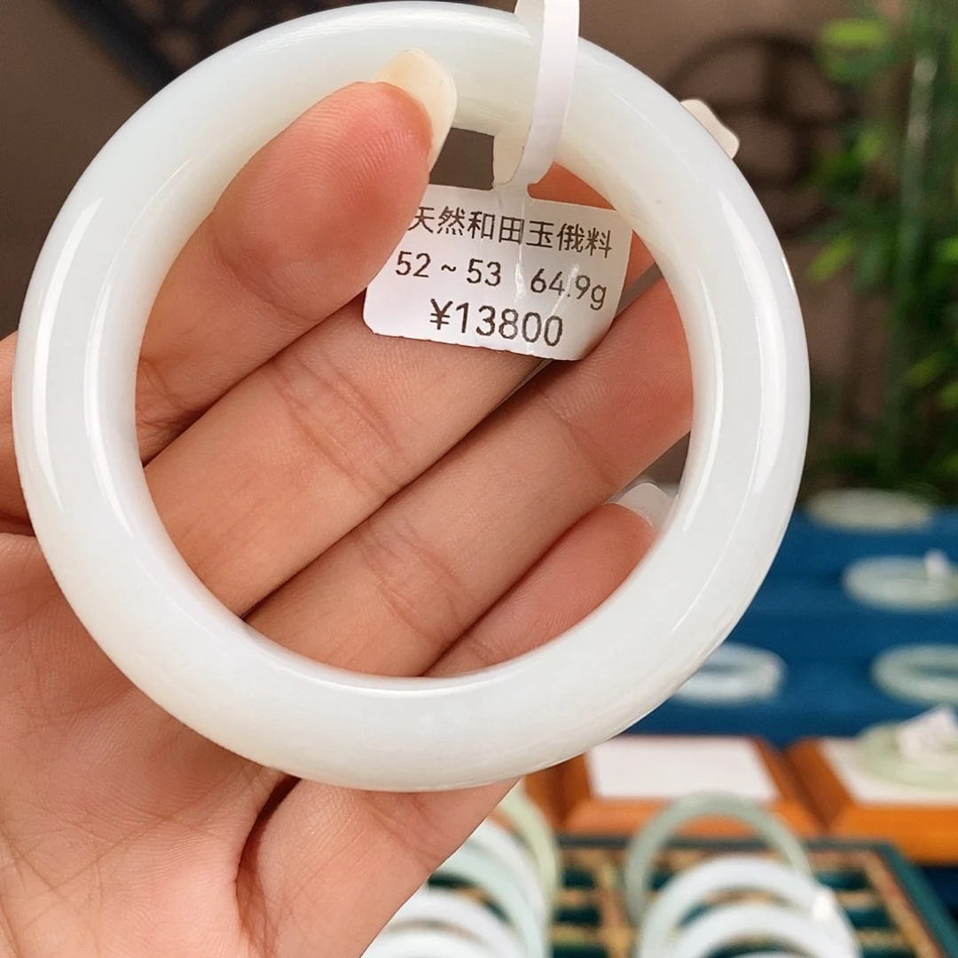 和田玉手镯未镶嵌E070