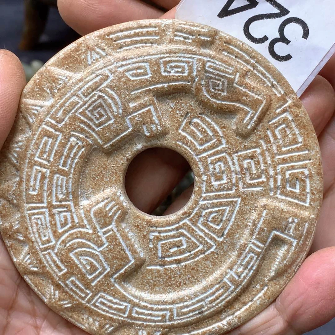 未镶嵌和田玉挂件