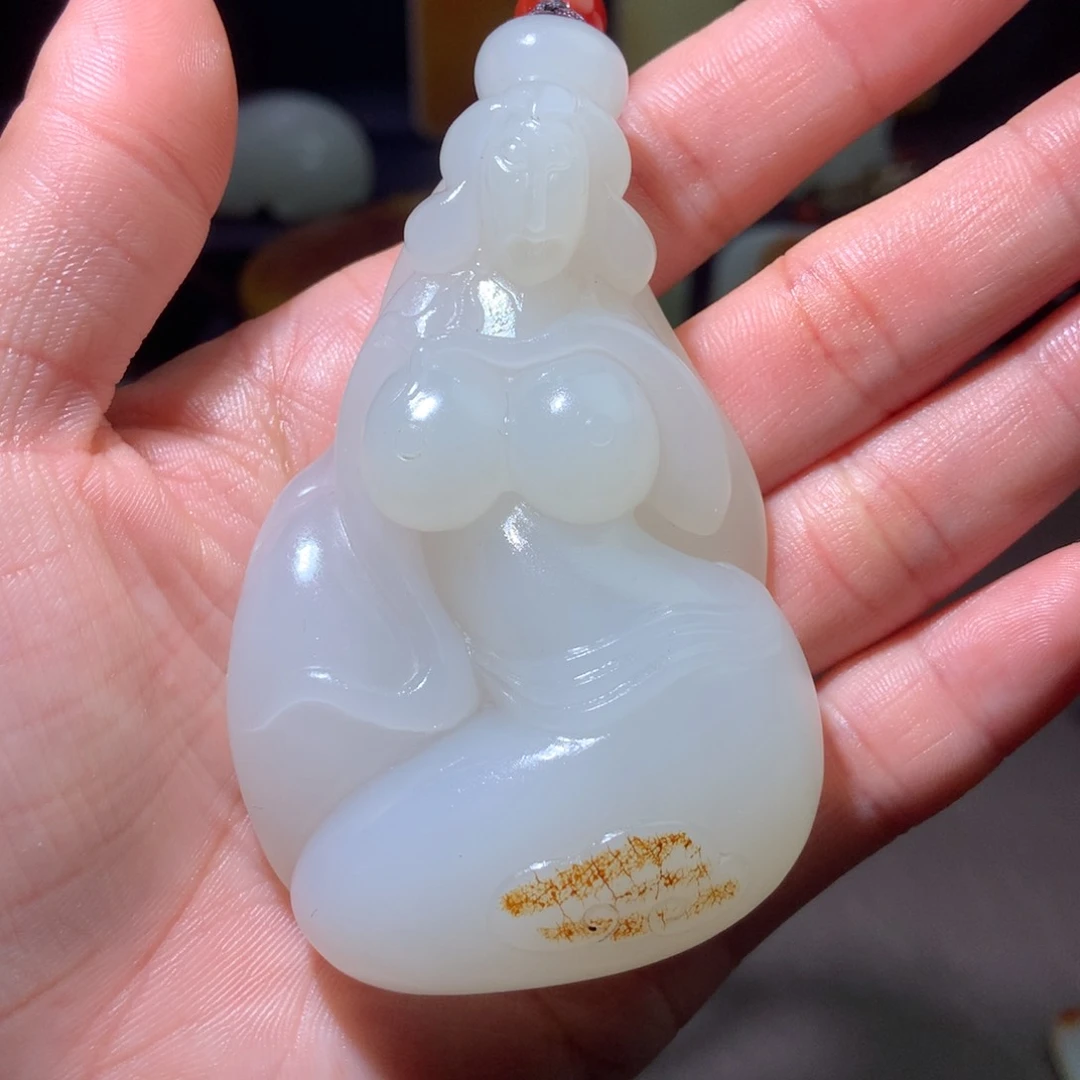 事***心和田玉未镶嵌颈饰