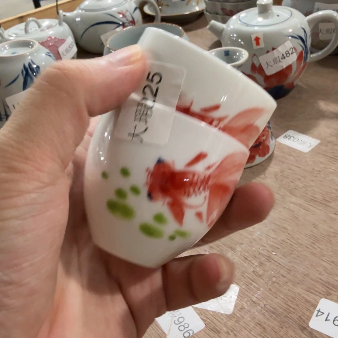 釉下手绘茶具微瑕