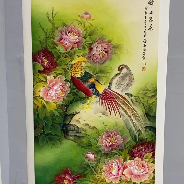 手绘作品等多种形式进行