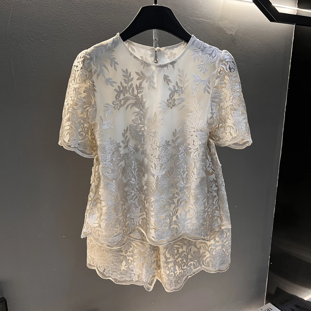 新中式国风雕刺绣工艺套装2025夏季新款连衣裙女气质两件套