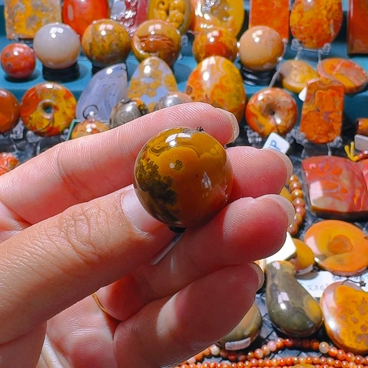 玛瑙/玉髓战国红纯天然未镶嵌袍***