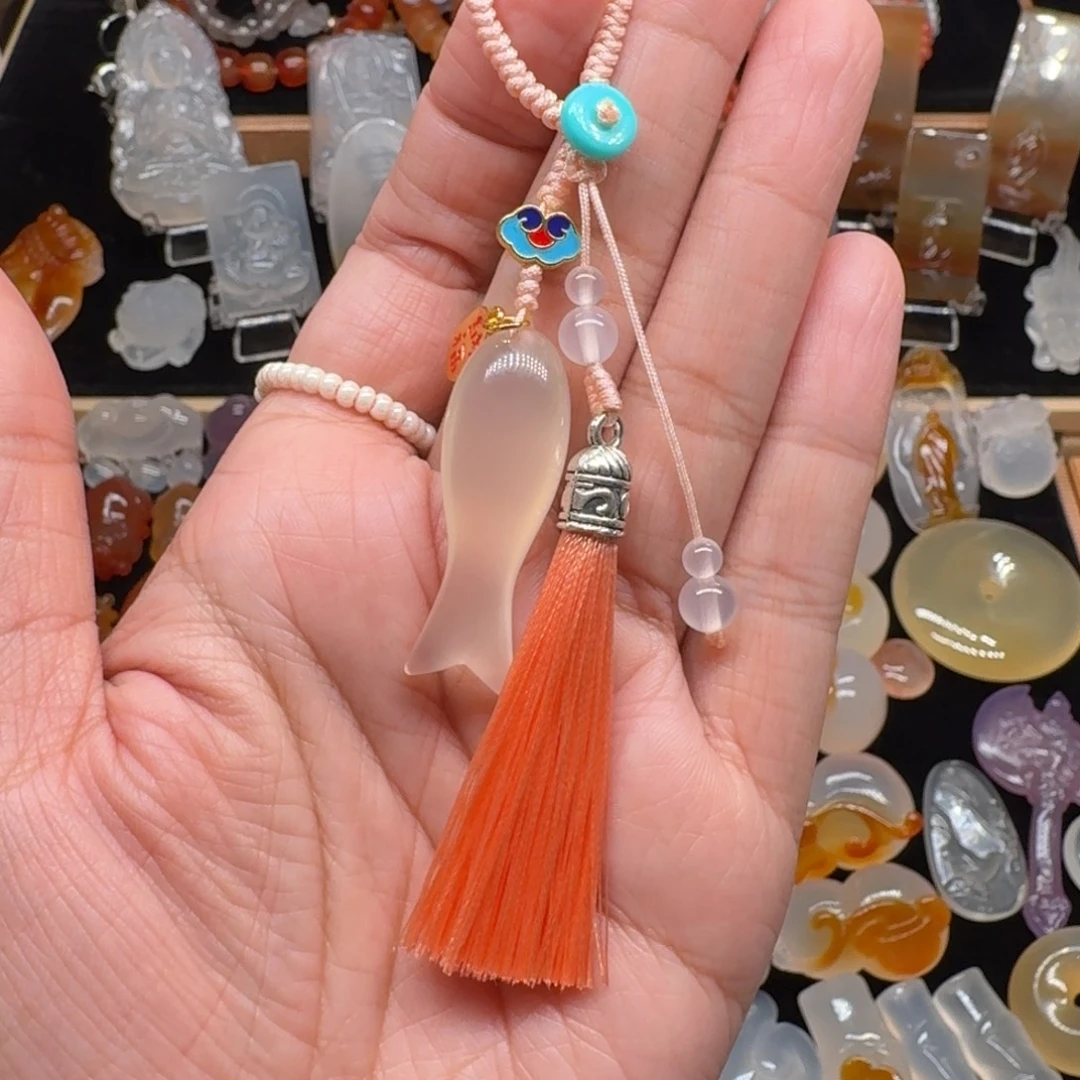 玛瑙/玉髓未镶嵌颈饰